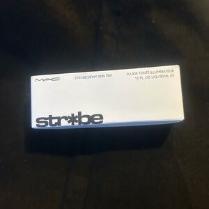 MAC Cosmetics Strobe Dewy Skin Tint